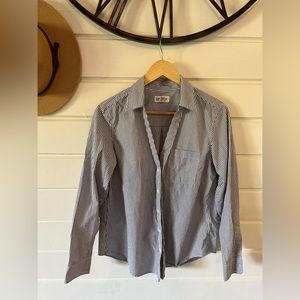 “SOLD” Gap Organic “Perfect Shirt”